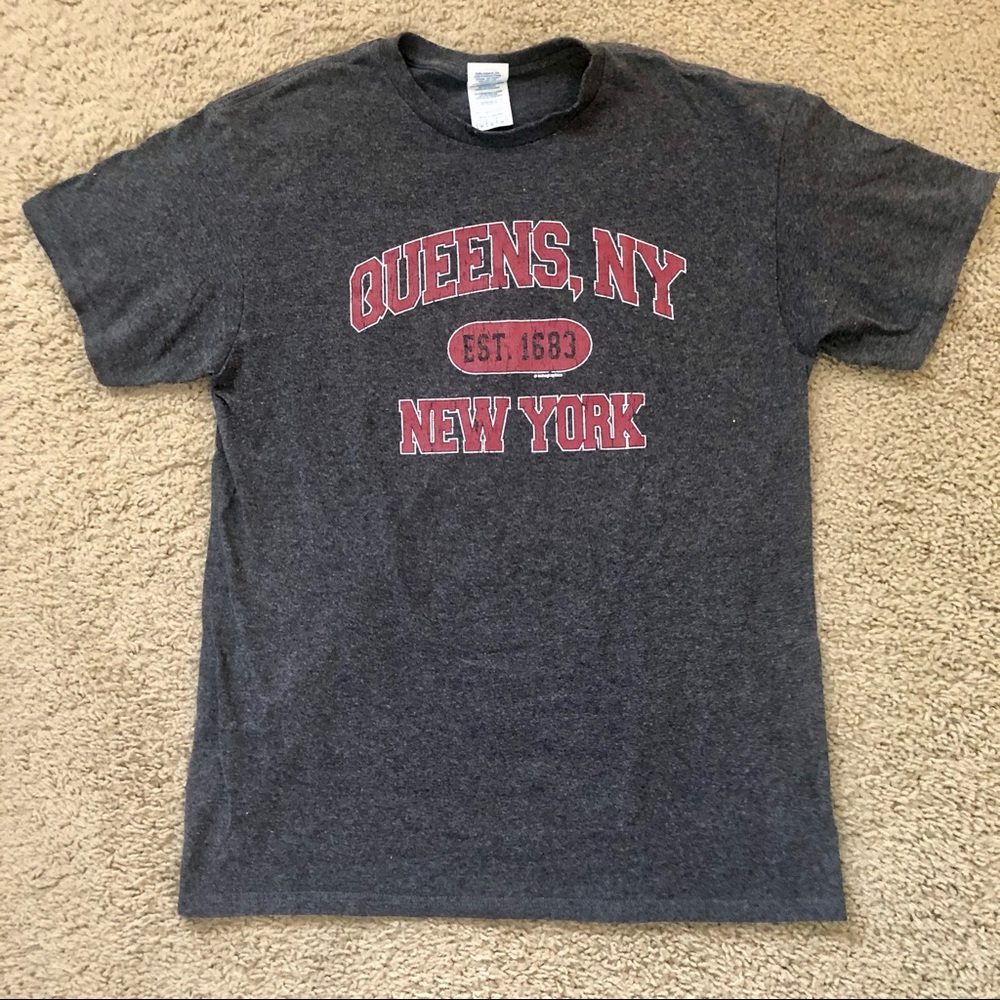 NEW Queens New York Tee Shirt